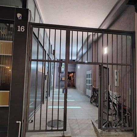 Center Danube Street Apartment Νόβι Σαντ Εξωτερικό φωτογραφία